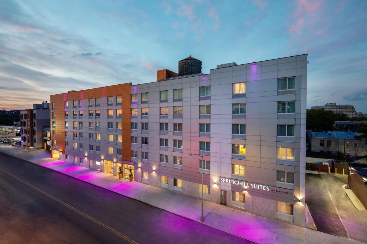 Springhill Suites By Marriott New York Jfk Airport Jamaica Exterior photo